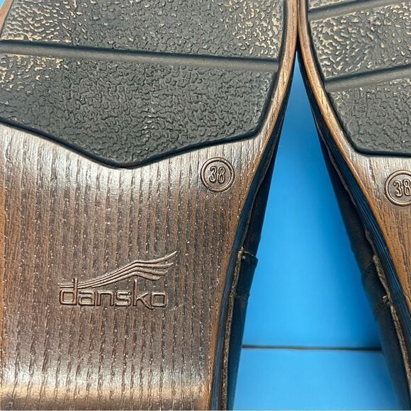 Dansko Womens Mavis Milled Studded Brown Nubuck Clogs EU38/US7.5-8 - Picture 8 of 10